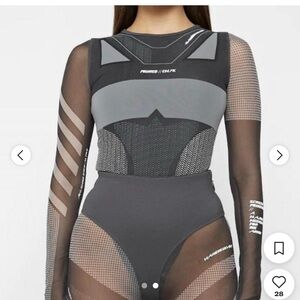 New with tags Manier De Voir TECHNICAL PRINT MESH BODYSUIT